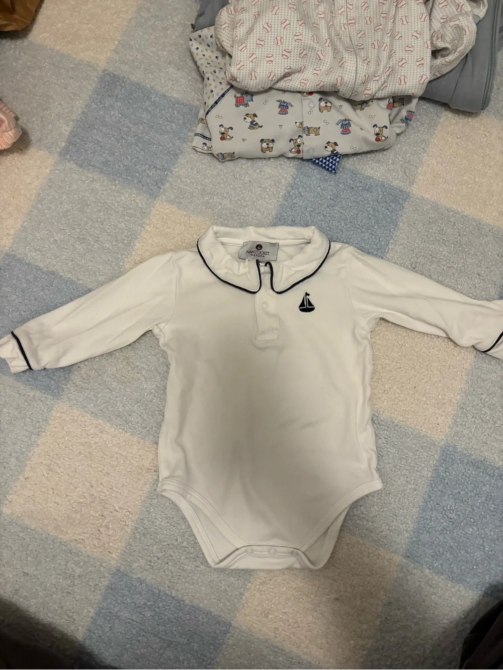 Bundle of six high end baby boy clothes 6m-12/18 m